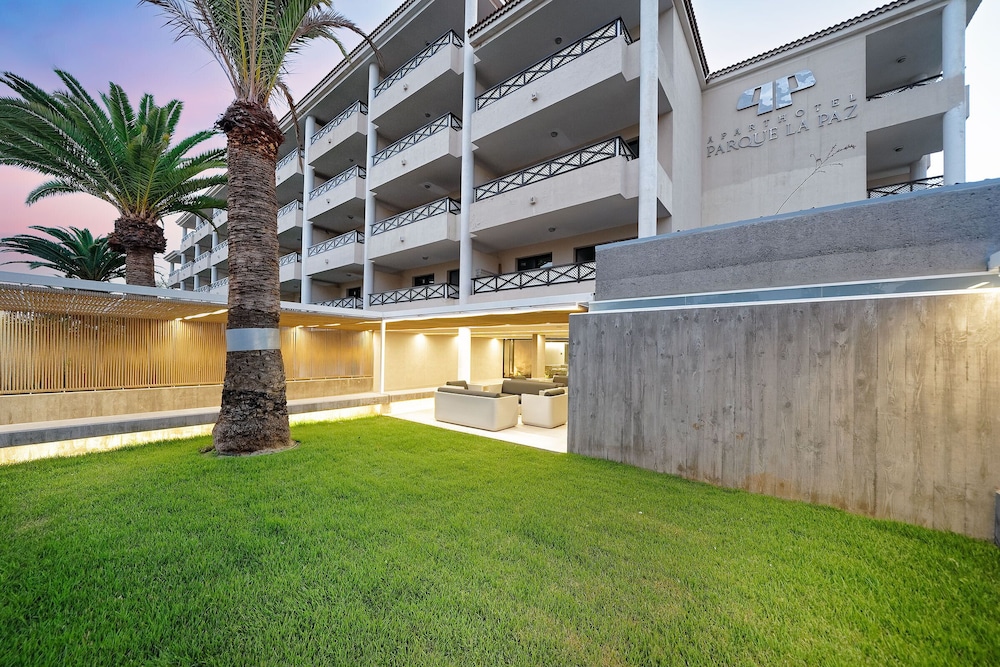 Aparthotel Parque La Paz 44/50