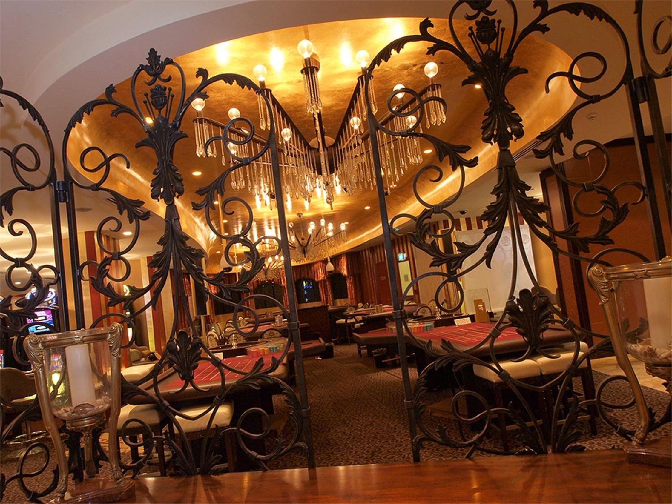 Grand Hotel and Casino 36/49