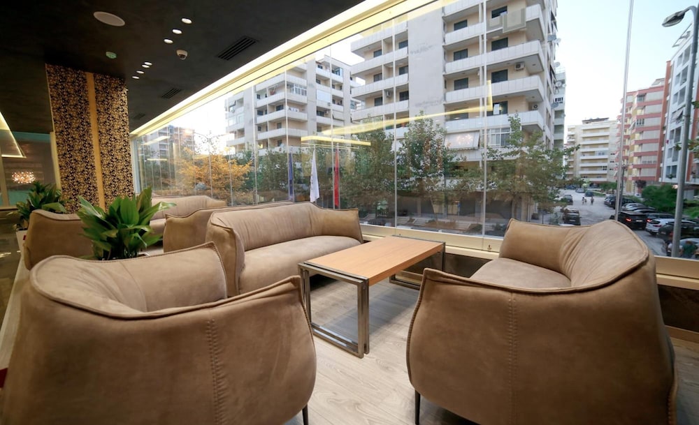 Hotel Palace Vlore 27/48