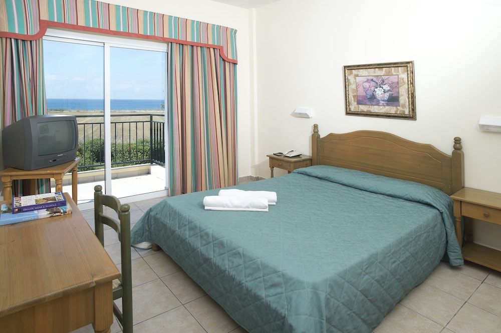 Akamanthea Holiday Village 17/50