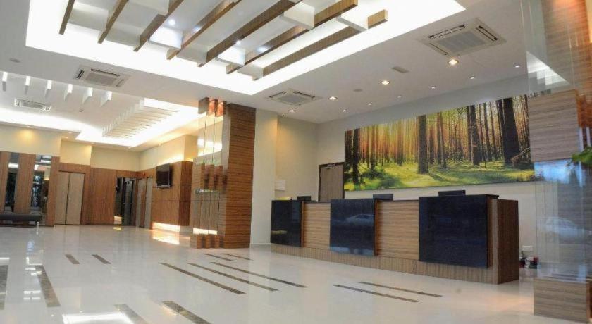 Amanson Signature Hotel 6/51