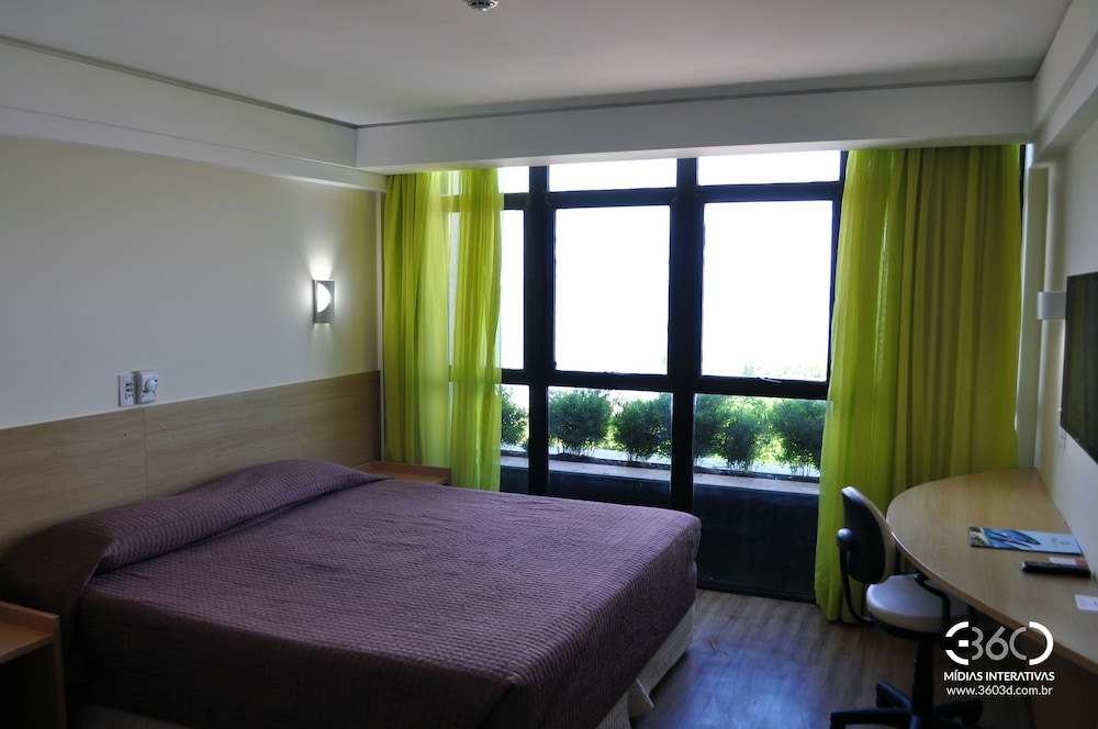 Marante Plaza Hotel 35/89