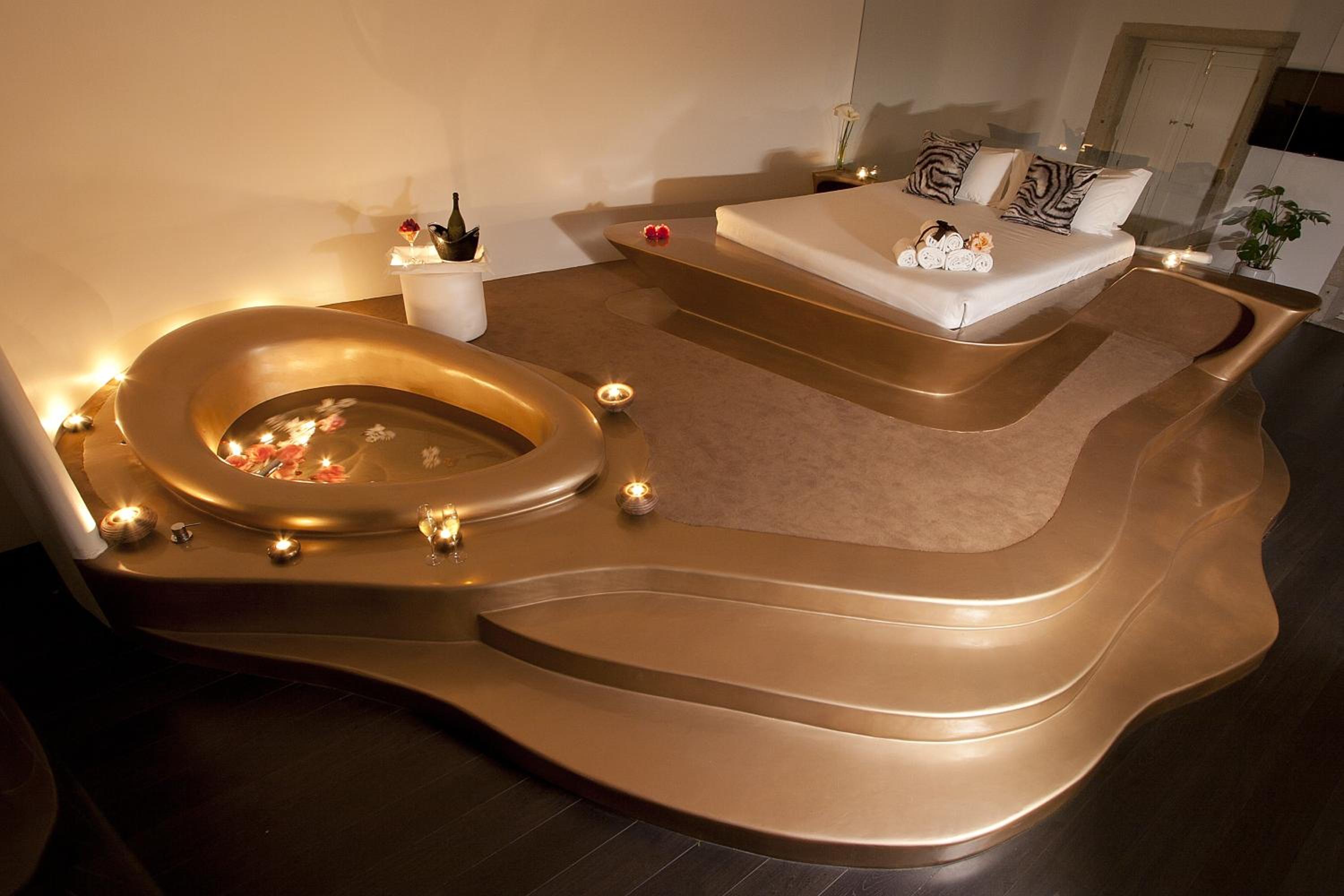 Absoluto Design Hotel 5/50