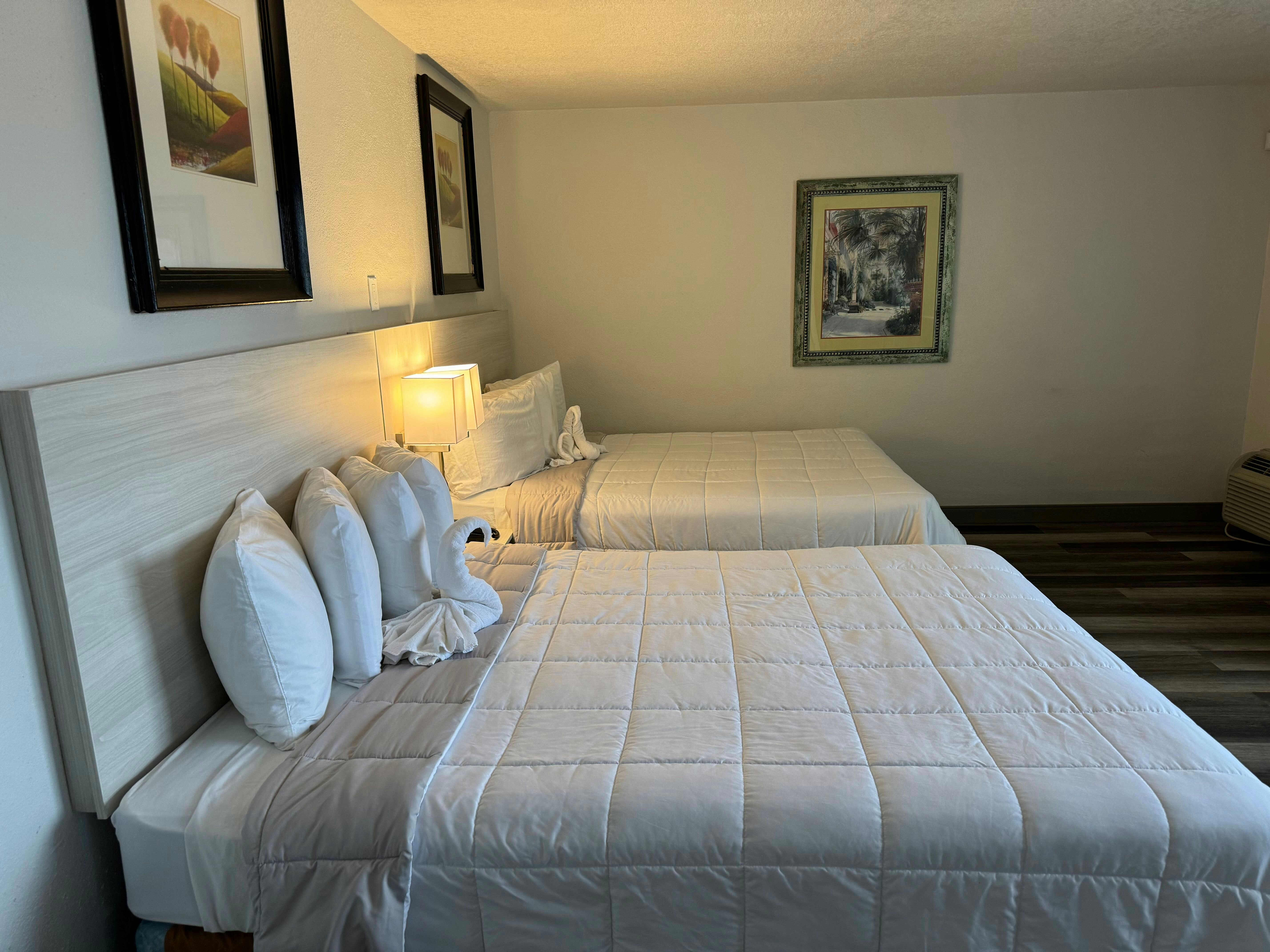 Emerald Shores Resort 16/79