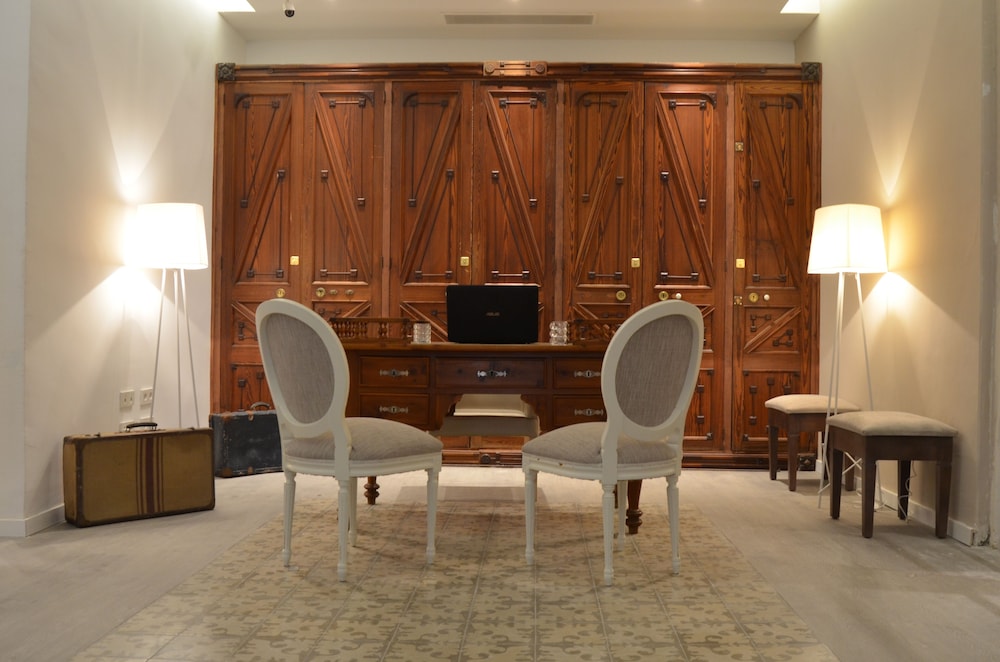Antic Hotel Espana 30/37