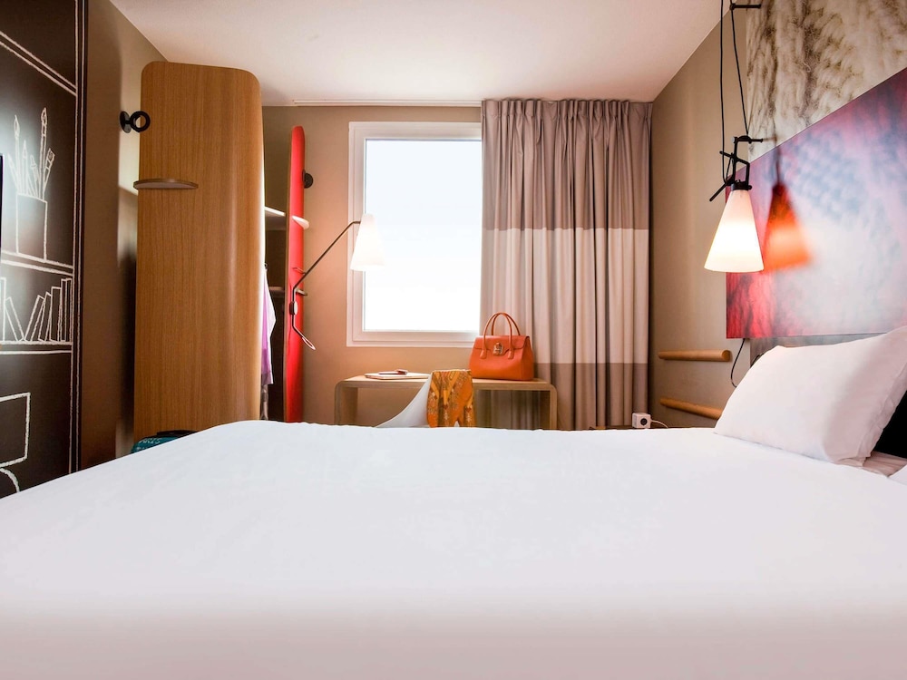 STANDARD, DOUBLE BED