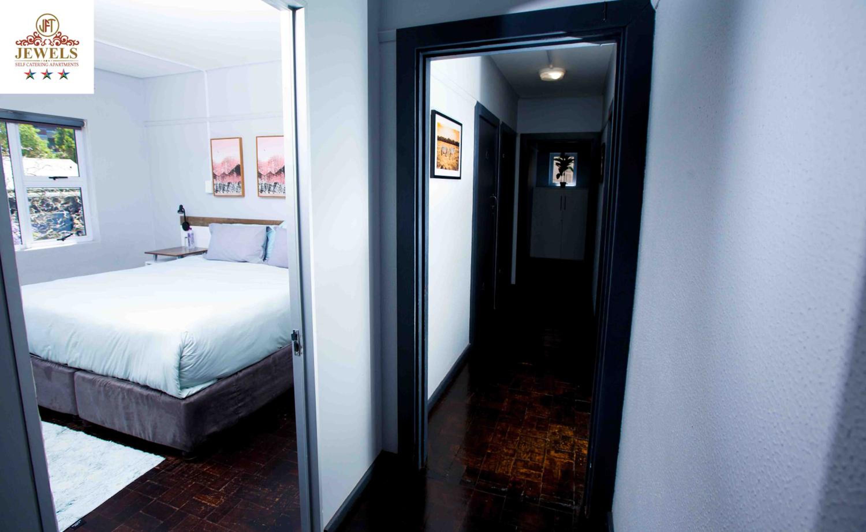JFT Jewels Self catering Apartments 7/14