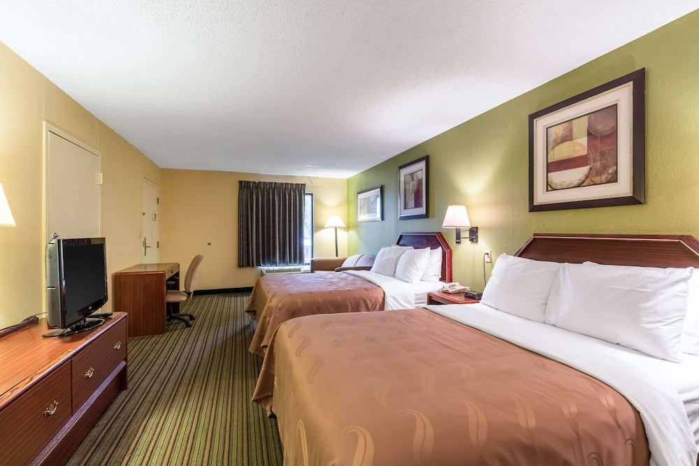 Standard, 2 Queen Beds