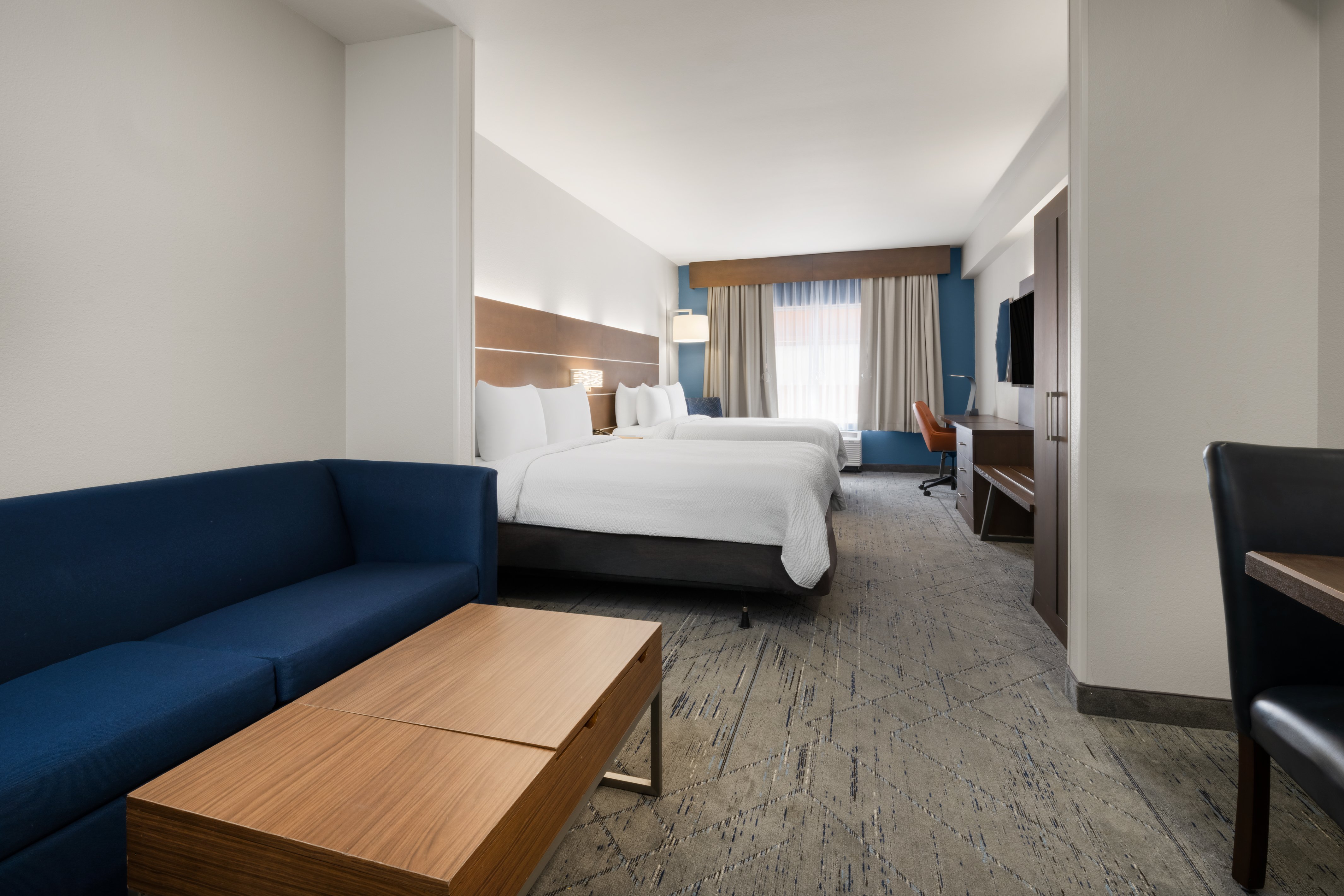 Holiday Inn Express Lake Wales N-Winter Haven 24/71