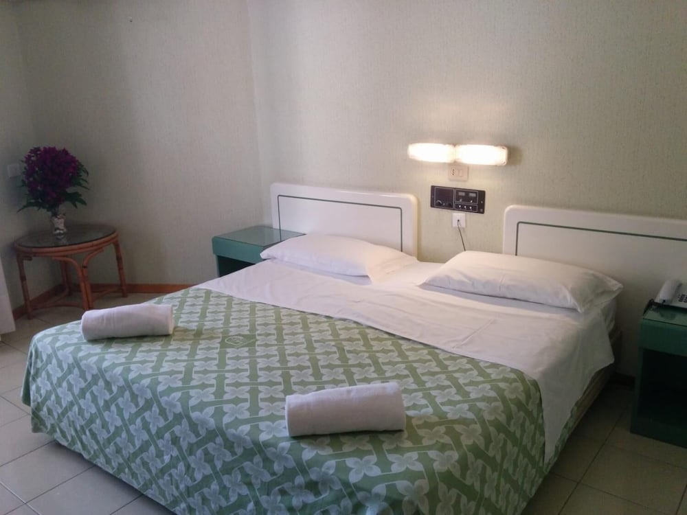Hotel Perla Del Golfo 17/70