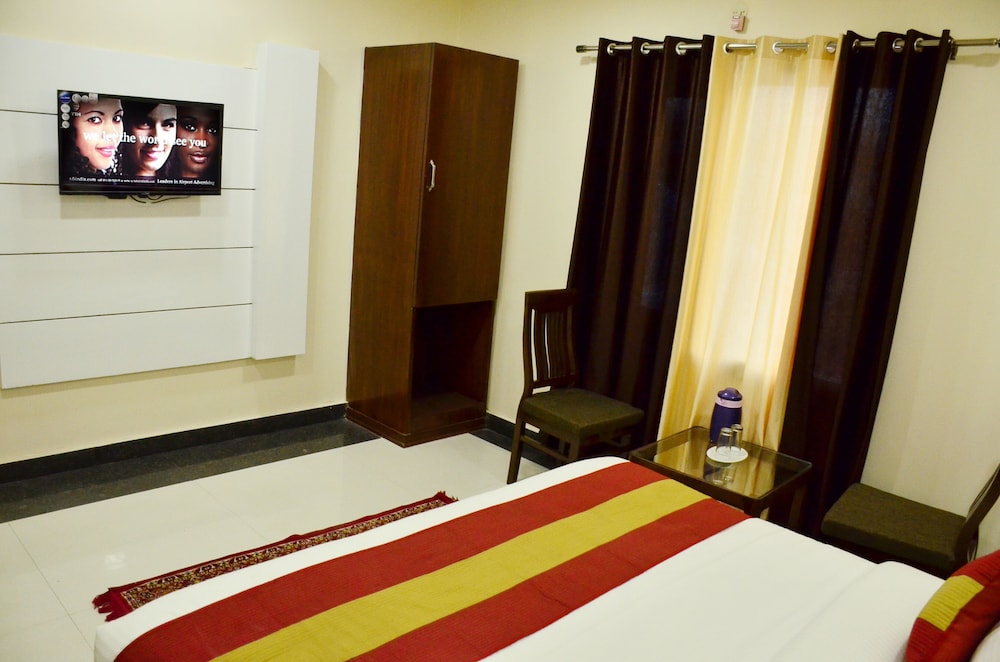 Hotel 49 23/36