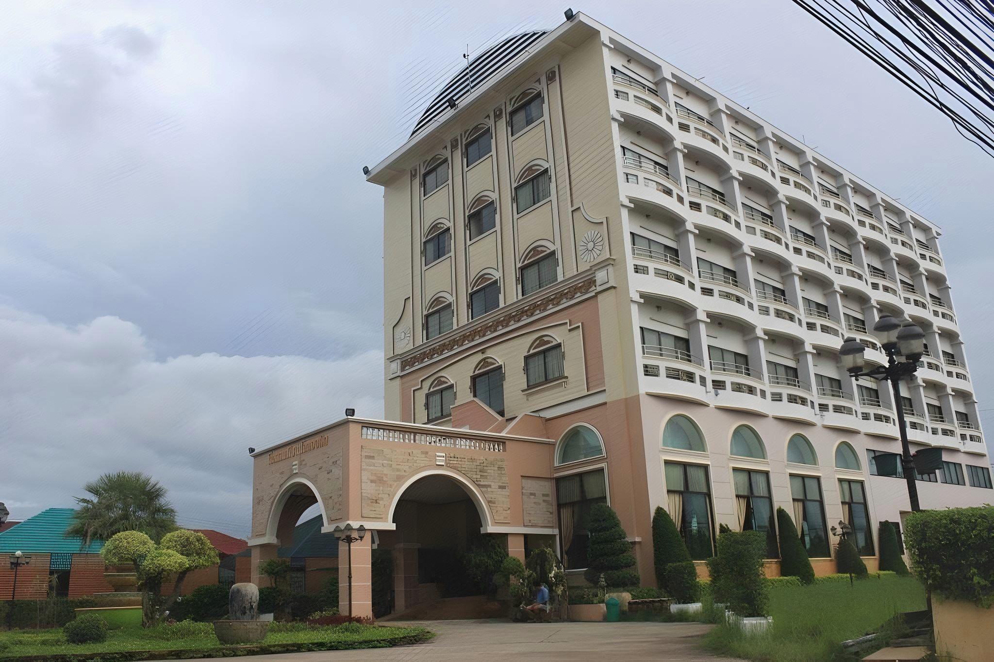 Phitsanulok Orchid Hotel 10/50
