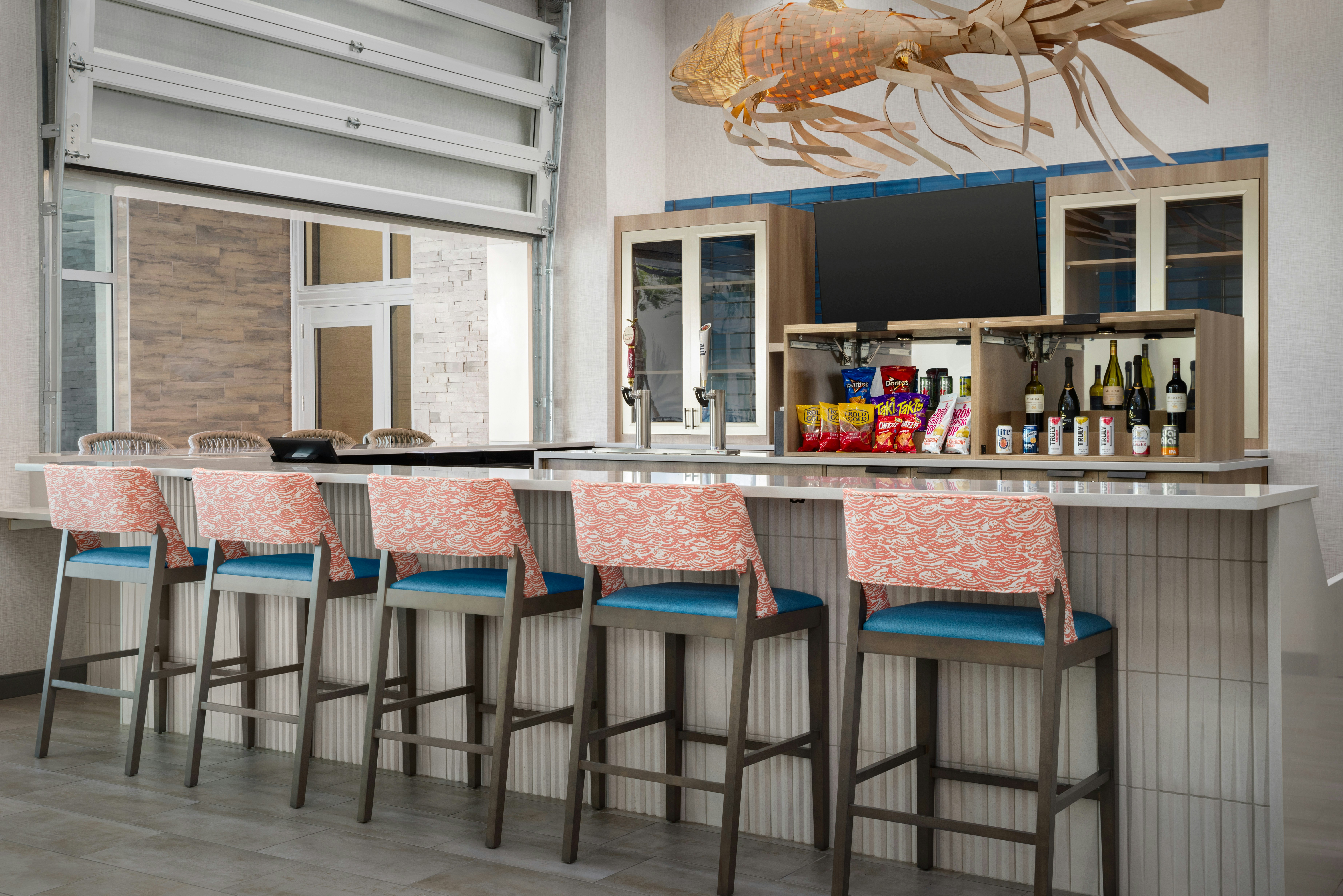 Hampton Inn and Suites Naples South FL 21/26