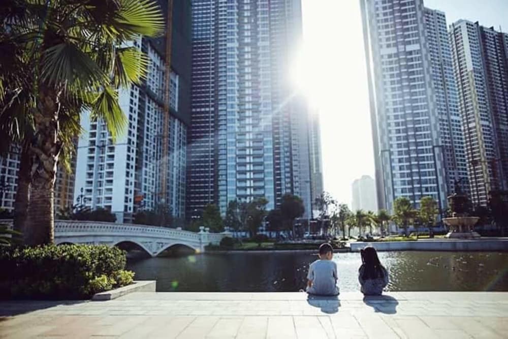 The Berry Luxury Serviced Apartment 45/50