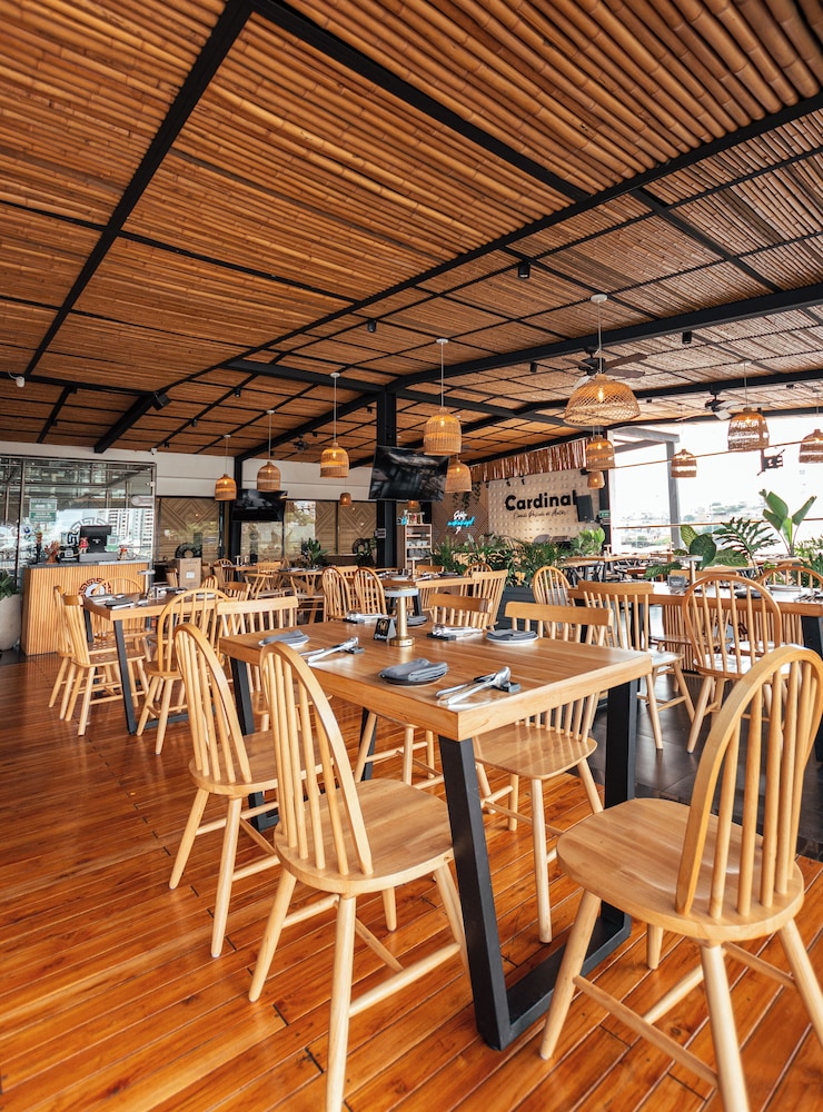 Zione Luxury Hotel Pereira 56/66