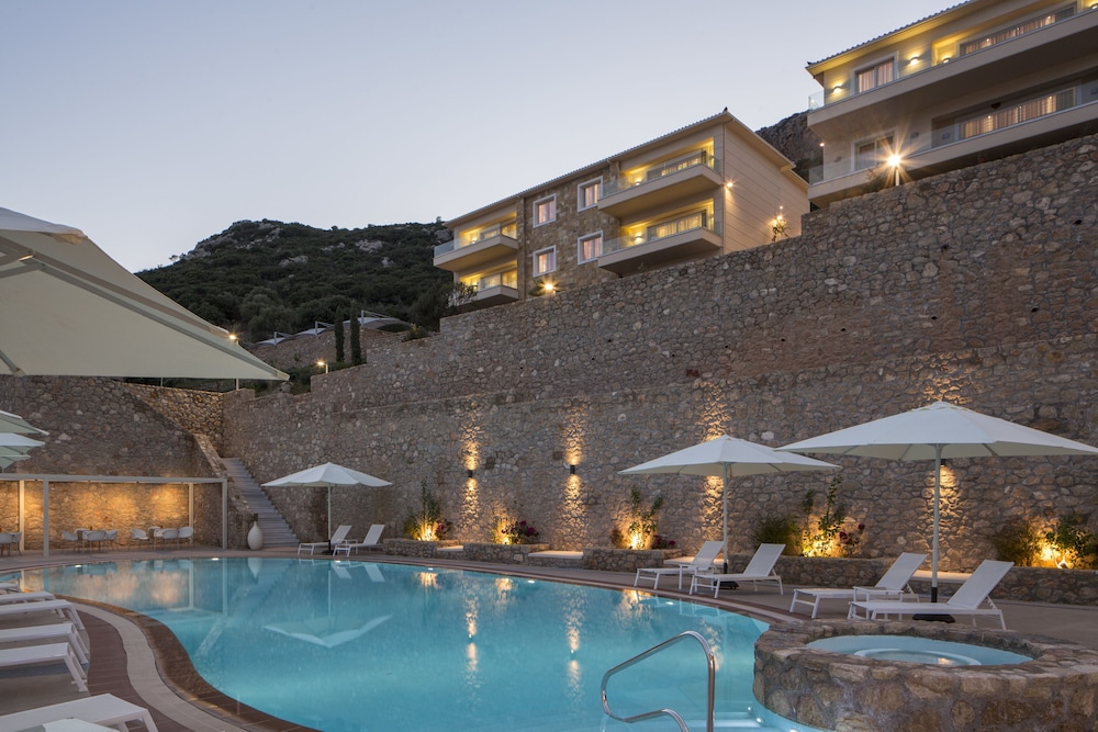 Princess Kyniska Suites 64/65