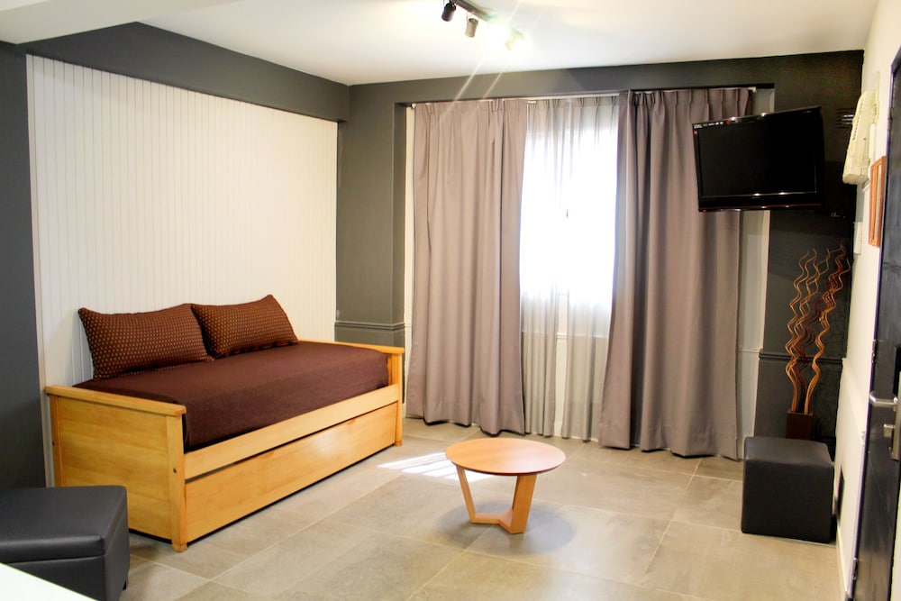 Soltigua Apart Hotel Mendoza 24/45