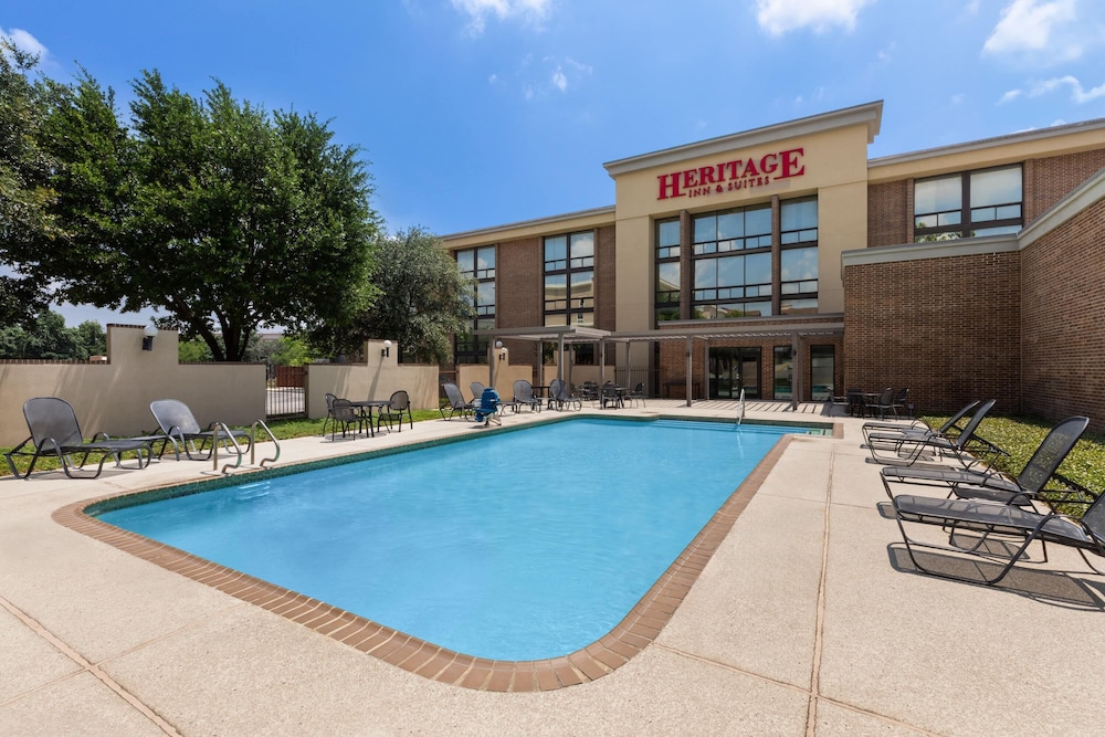 Heritage Inn Suites San Antonio Airpt, Trademark by Wyndham 54/60