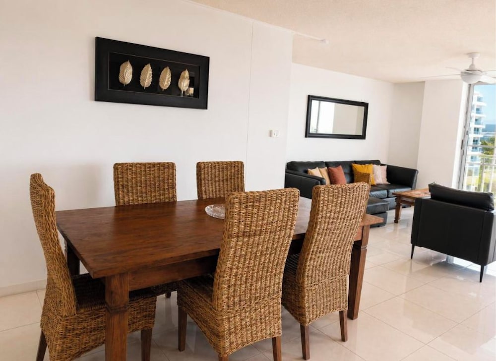 Tradewinds Apartments 38/50