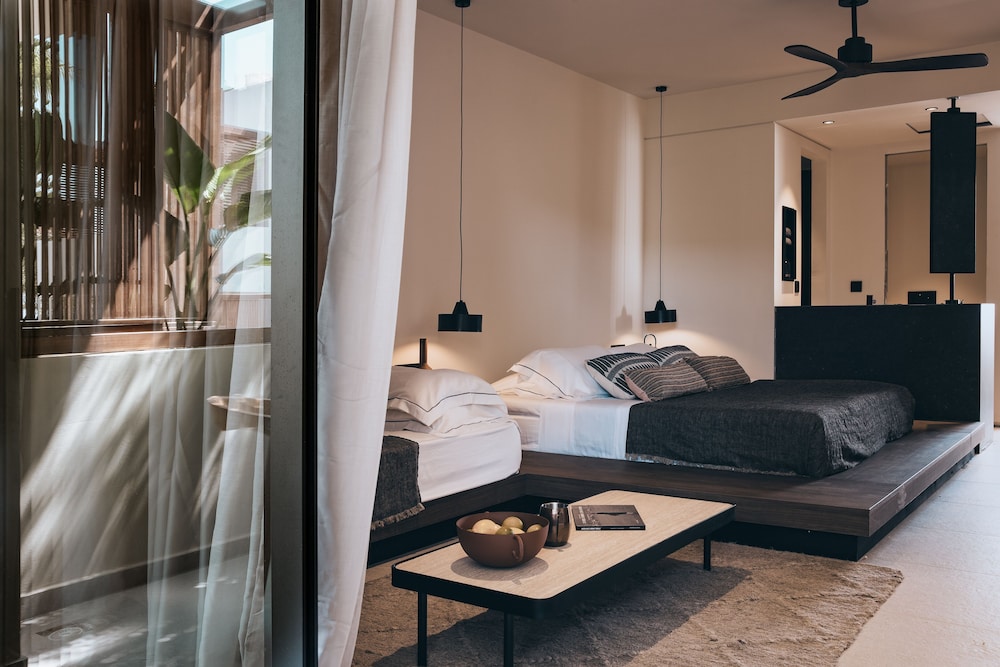 More Meni Residence and Suites 24/50