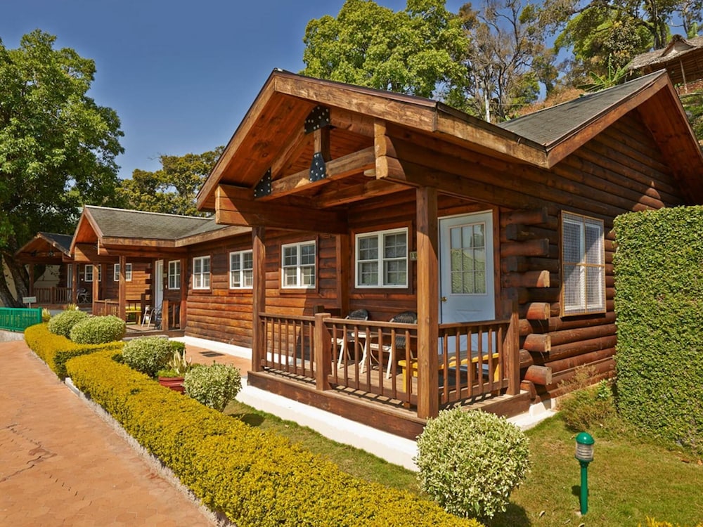 Club Mahindra Munnar 47/48