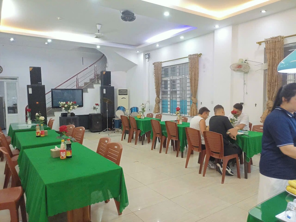Catba Island Hotel 40/50