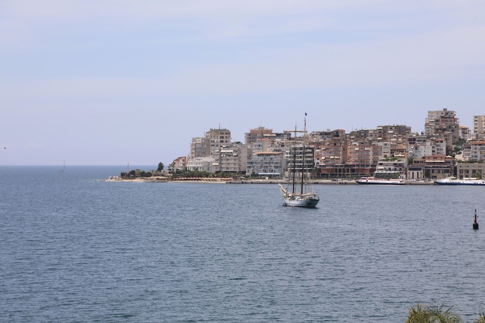 Hotel Strora 39/50