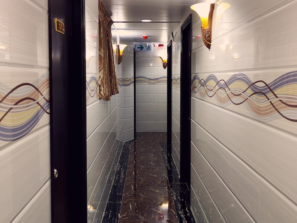 Paris Guest House( 10f Flat D2 ) 30/51