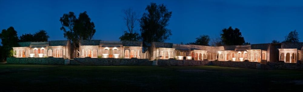 Neemrana's - Deo Bagh 43/48