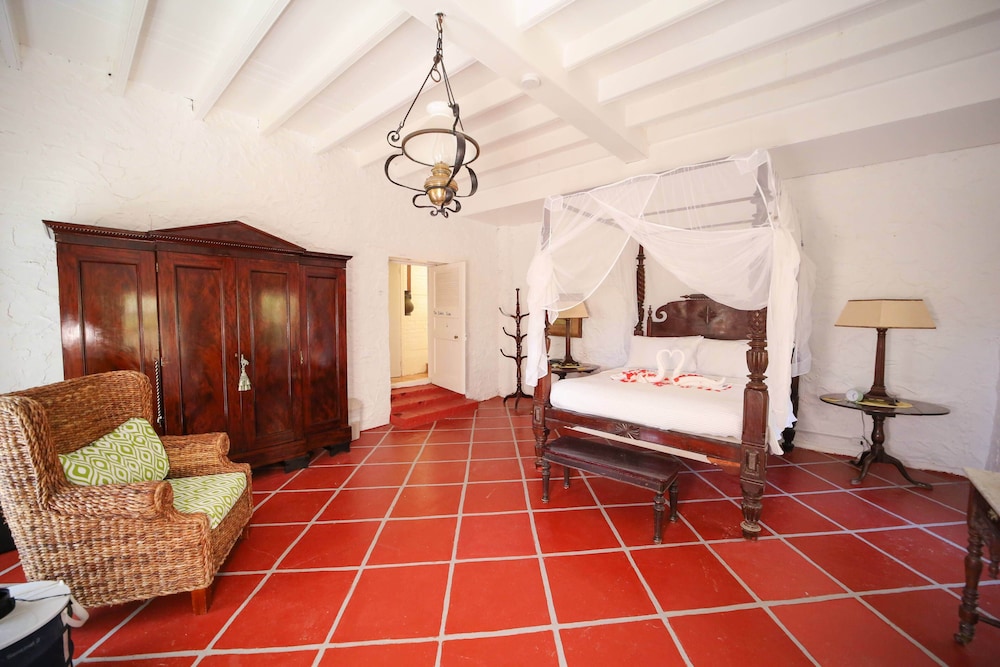 The Great House Antigua 18/32