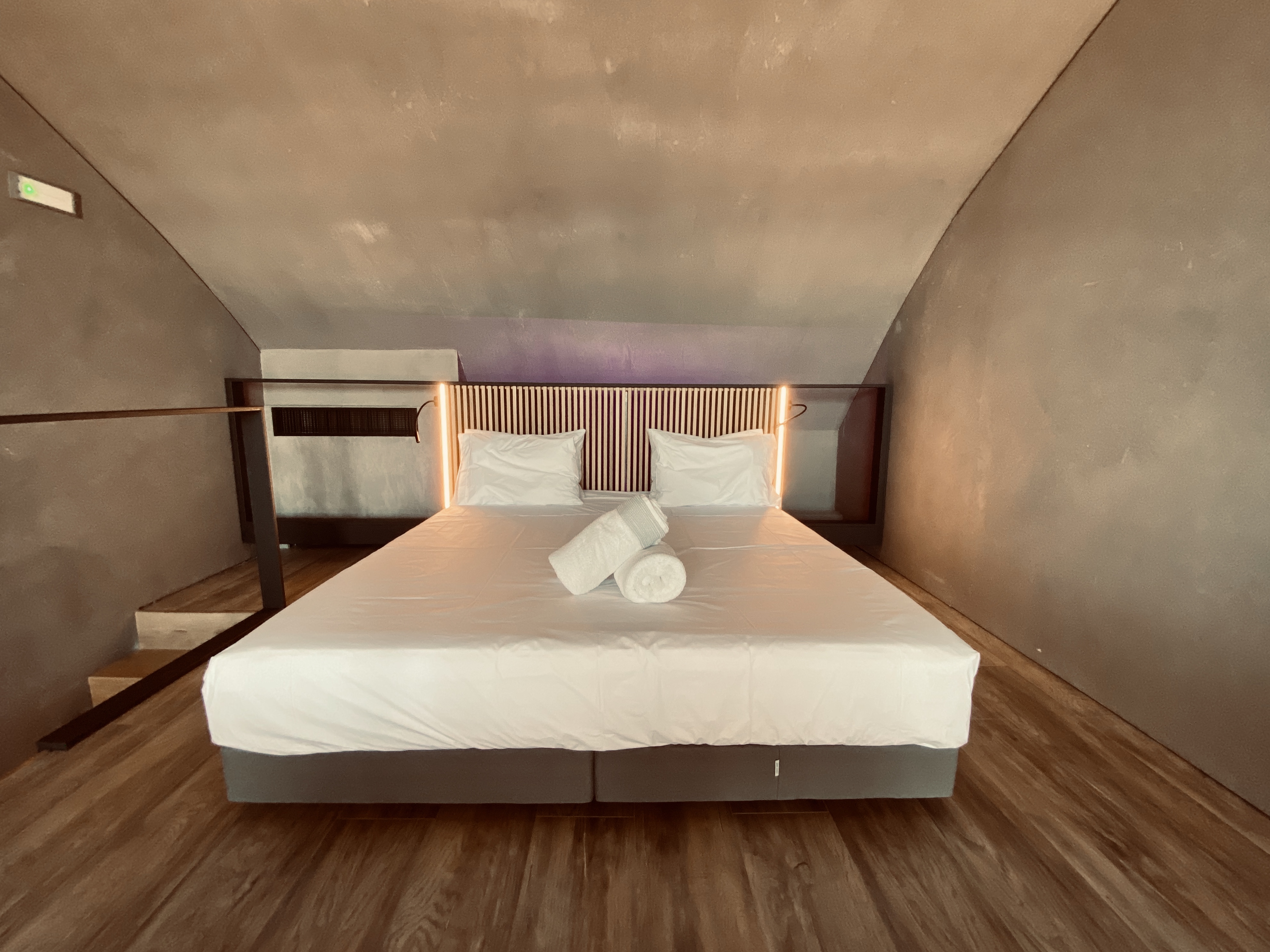 Loft, Suite, Outdoor Jetted Tub