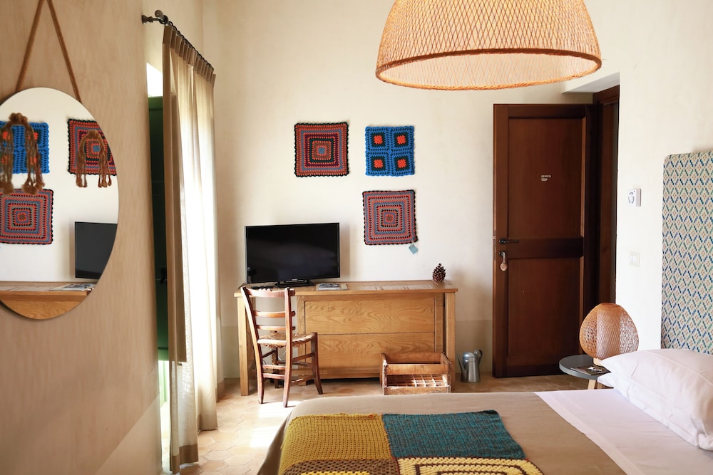 Fontes Episcopi Bio Resort 13/50