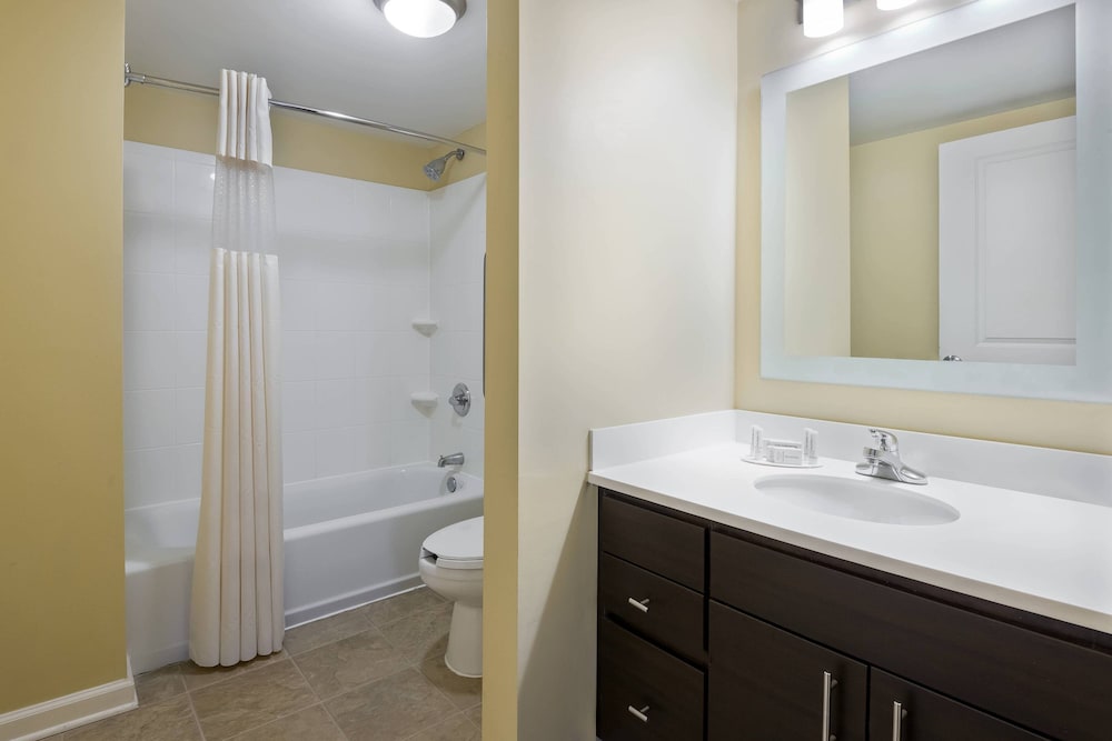 Towneplace Suites By Marriott Pensacola 10/52