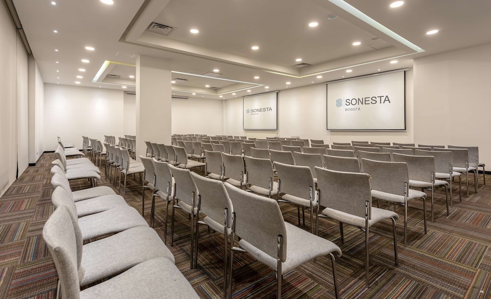 Sonesta Hotel Bogota 39/50