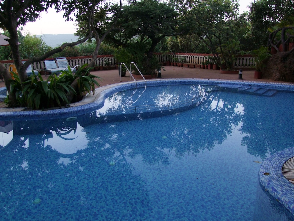 Bella Vista Resort 5/68