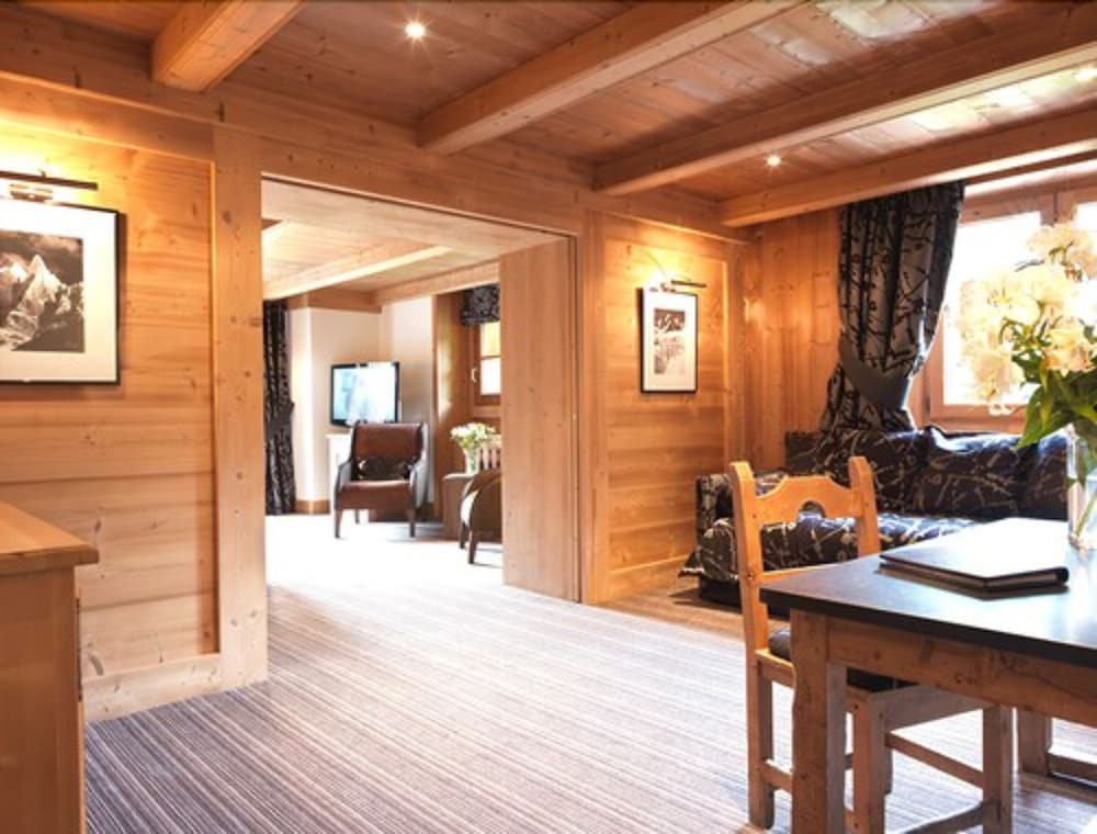Hôtel Le Fer à Cheval 4/50