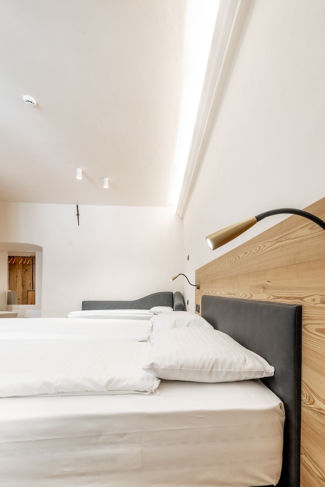 Curt di Clement Eco Mobility Hotel 14/50