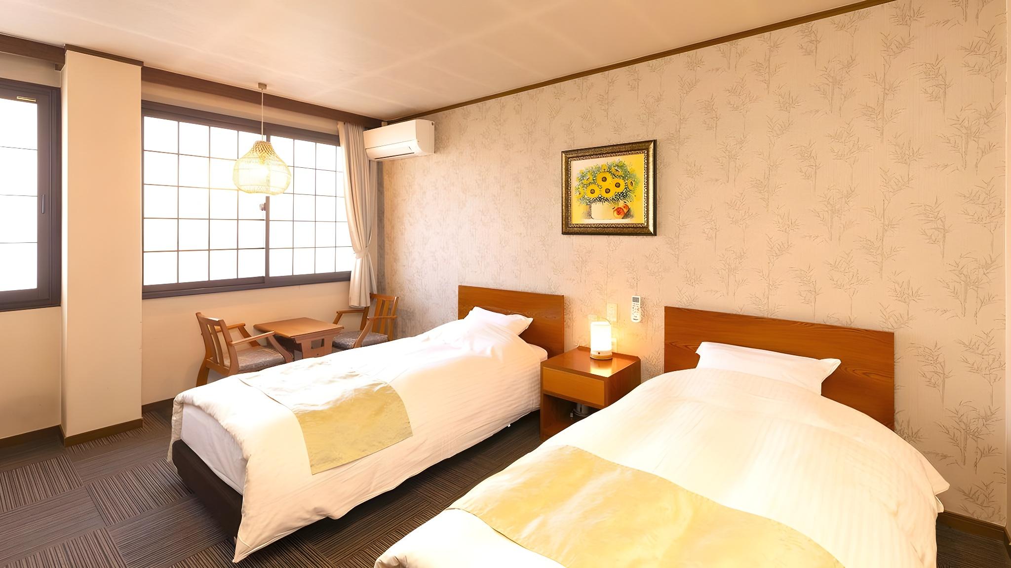 Room, Twin Beds, Adult Only
