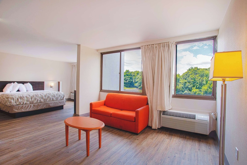 Americas Best Value Inn Winston-Salem NC 25/45