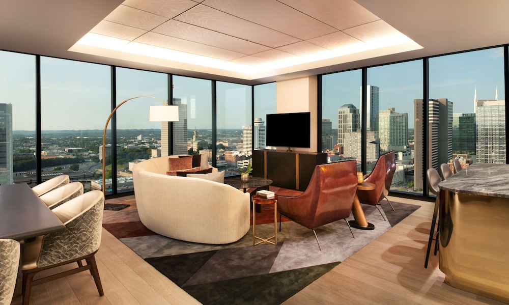 Grand Hyatt Nashville 44/73