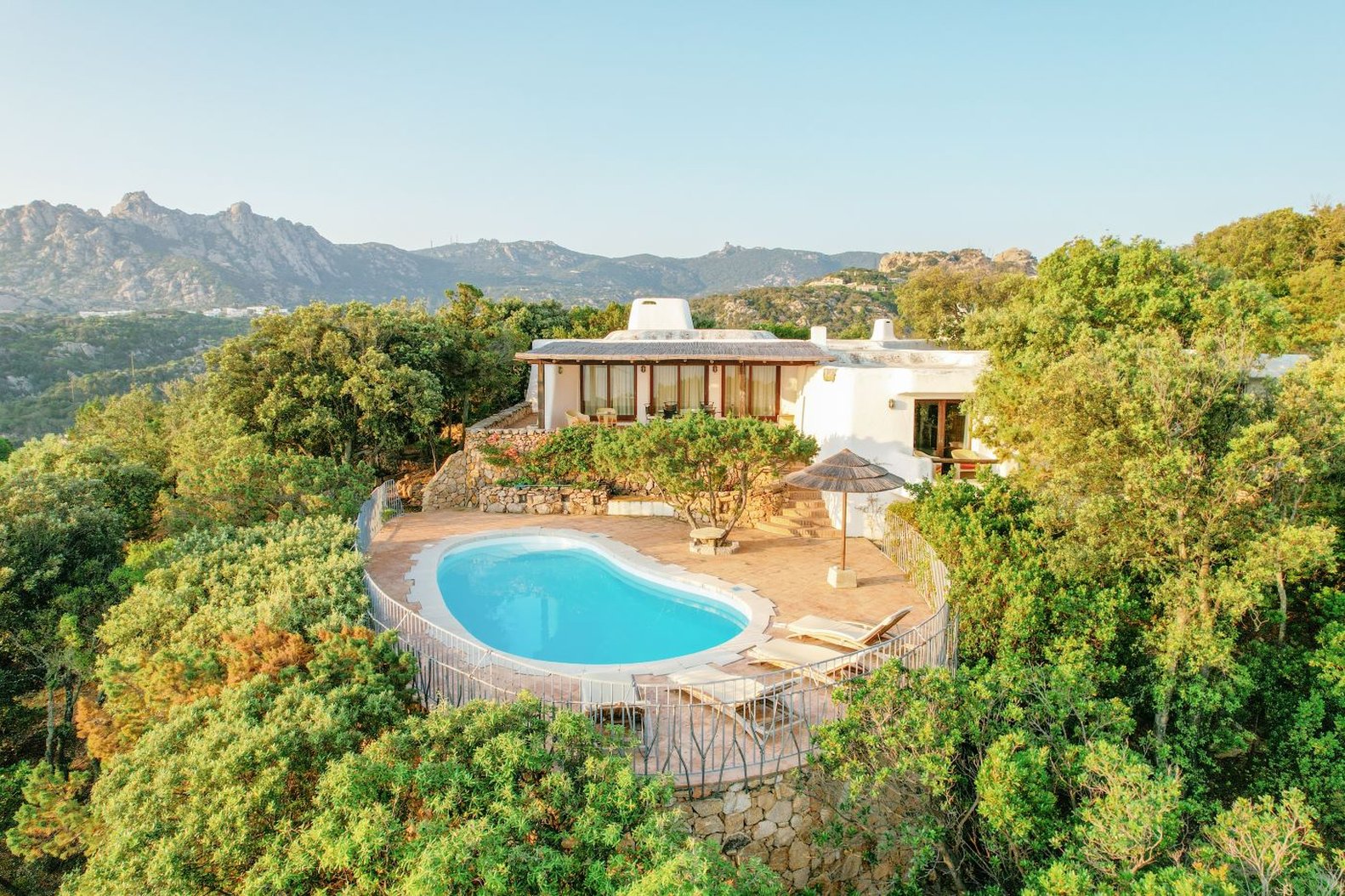 Hotel Pitrizza, Costa Smeralda 38/44