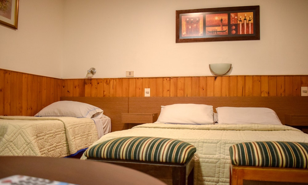 Hotel Casablanca 8/55