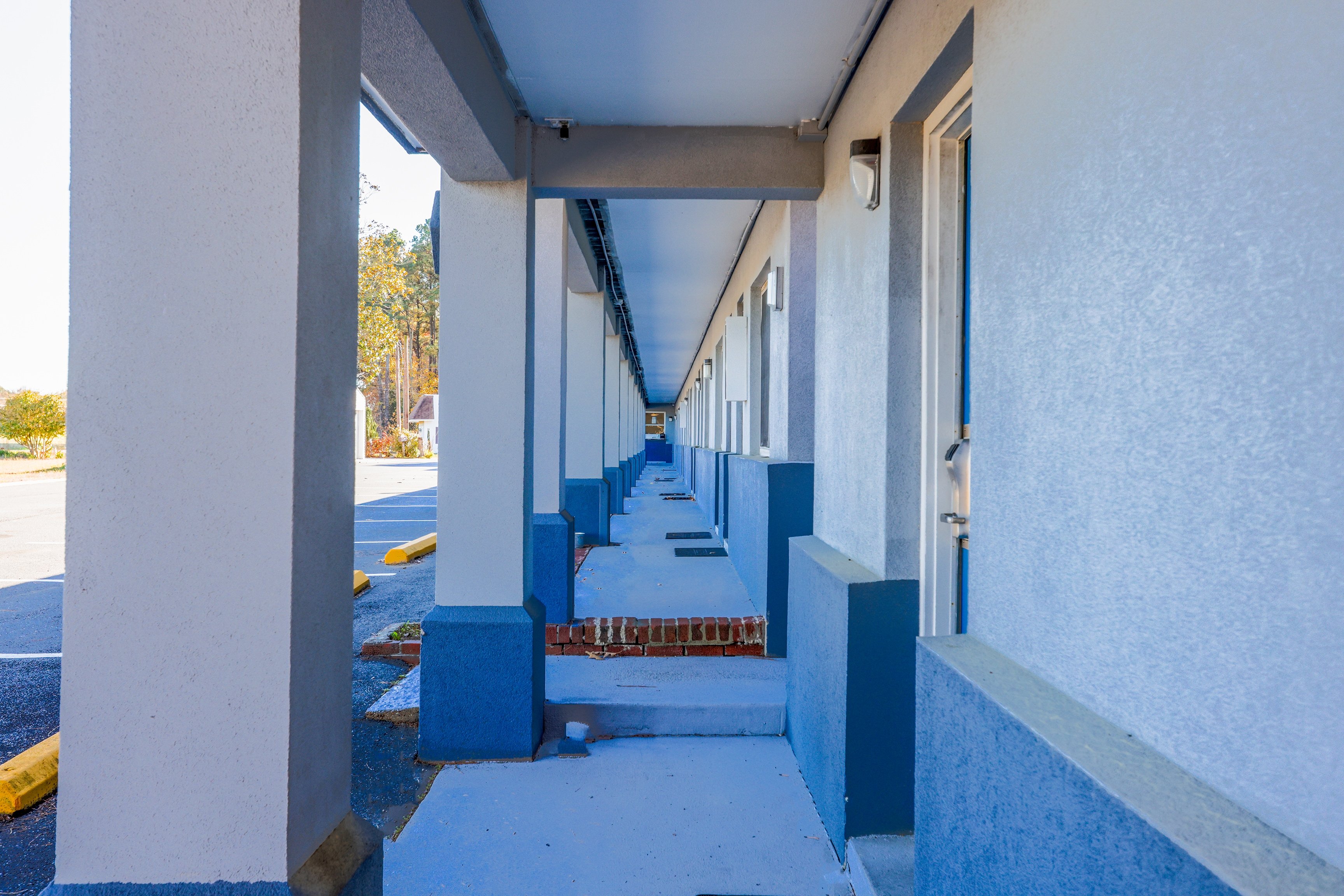 Whispering Pines by Hotel O Whitestone VA 41/50