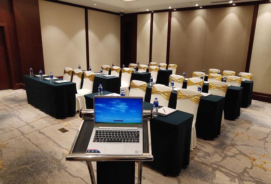 Wyndham Garden Wuxi Huishan 28/32
