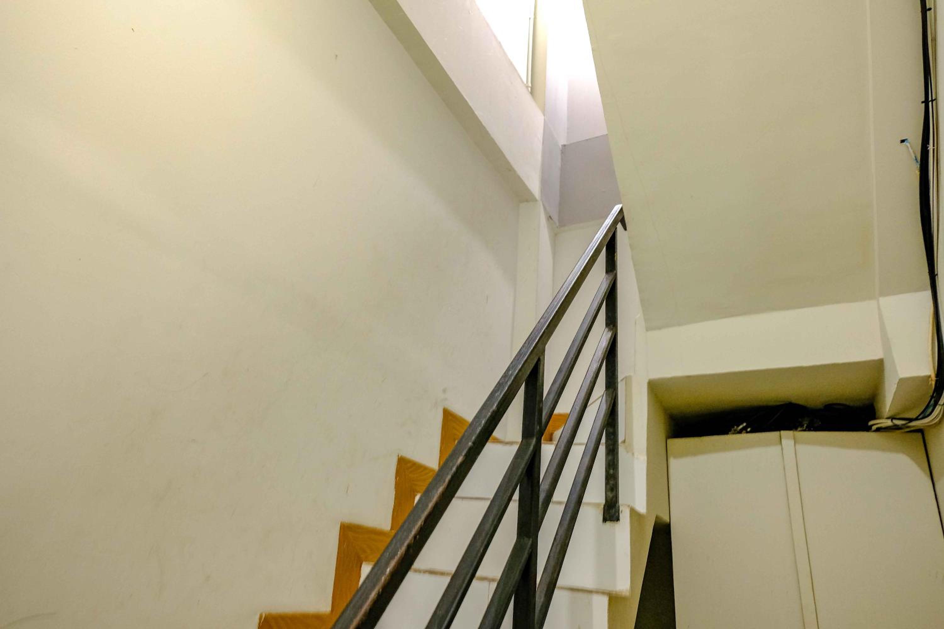 Kamar Keluarga Syariah Cendrawasih 11/35