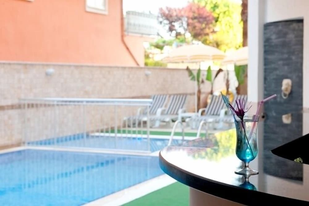 Belle Ocean Apart Hotel 23/50
