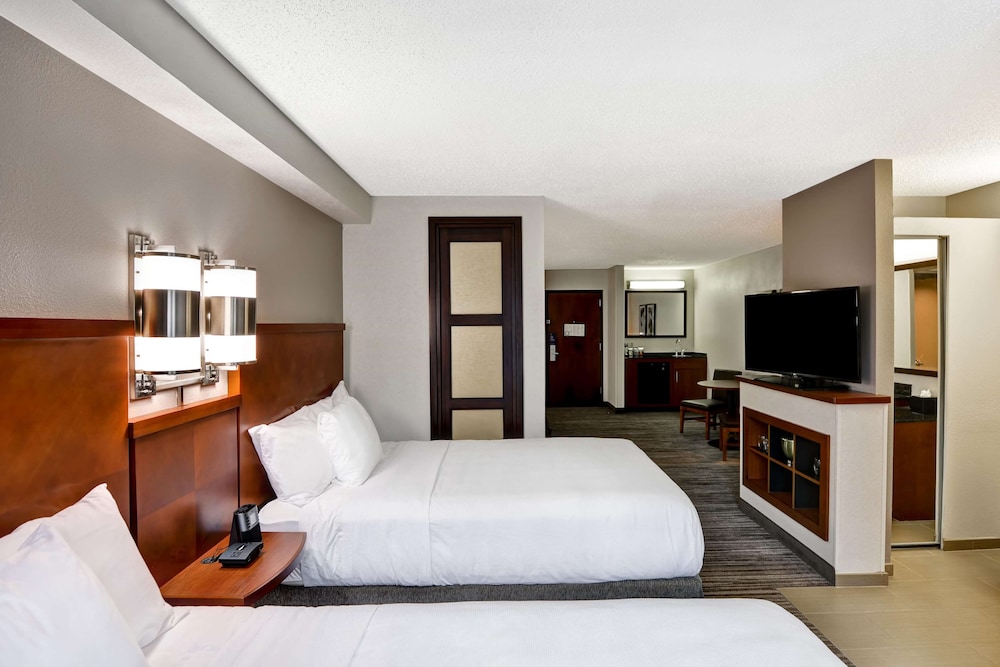Hyatt Place Birmingham/Hoover 9/47