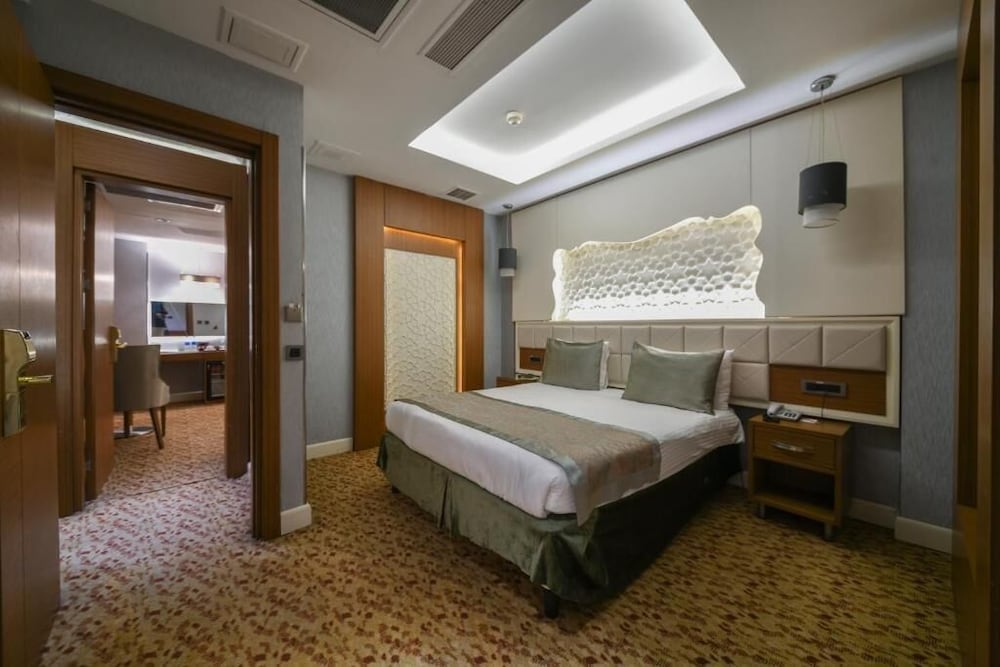 Connecting, Club, Basement, Queen and Twin Beds، Grand Star Hotel Bosphorus 2/3