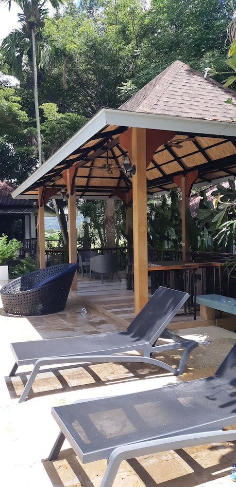 Cocoville Phuket 8/75