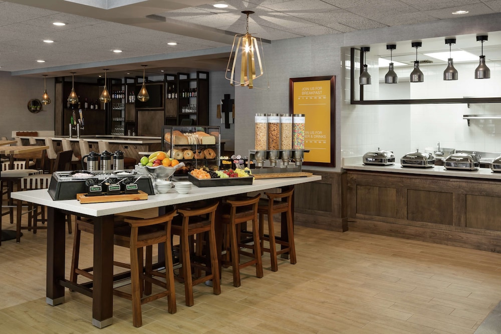 Hilton Garden Inn Greenville 25/40